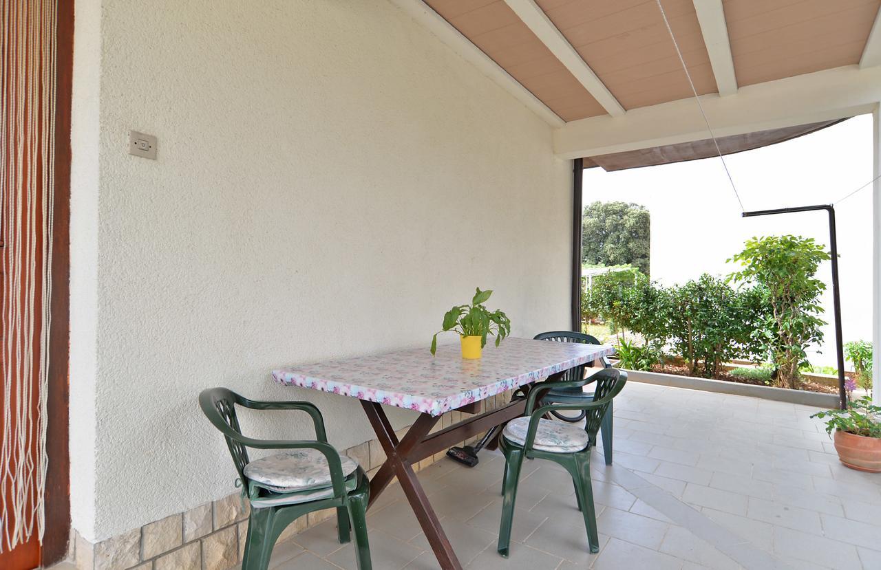 Apartment & Room Tanja 1552 พูลา ภายนอก รูปภาพ